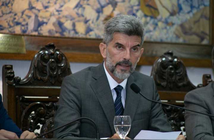 Ulpiano Suarez propuso debates obligatorios para los futuros candidatos en la Ciudad de Mendoza