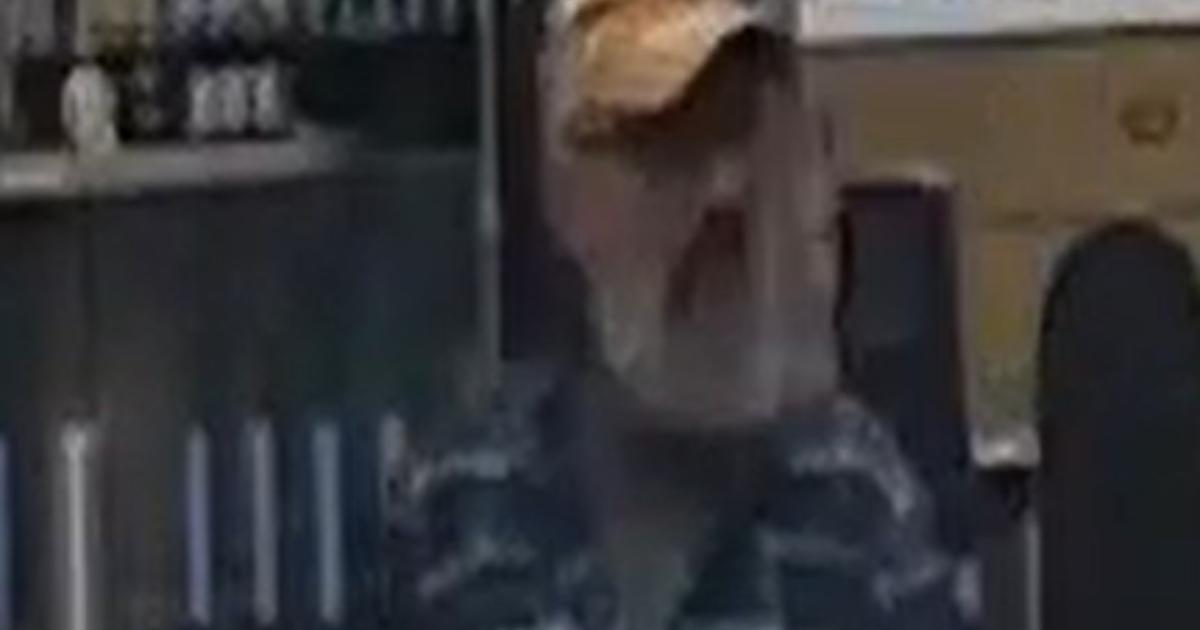London Bridge: Man punched in face in ‘unprovoked attack’