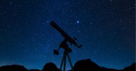 How to find a celestial trifecta in the night sky!