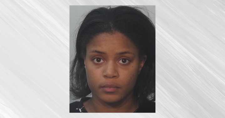 Fort Wayne woman pleads guilty in crash that killed sister, 6