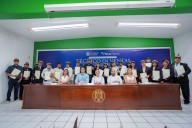 UdeC y Sicar Farms celebran titulación de primera generación de Técnicos en Ventas