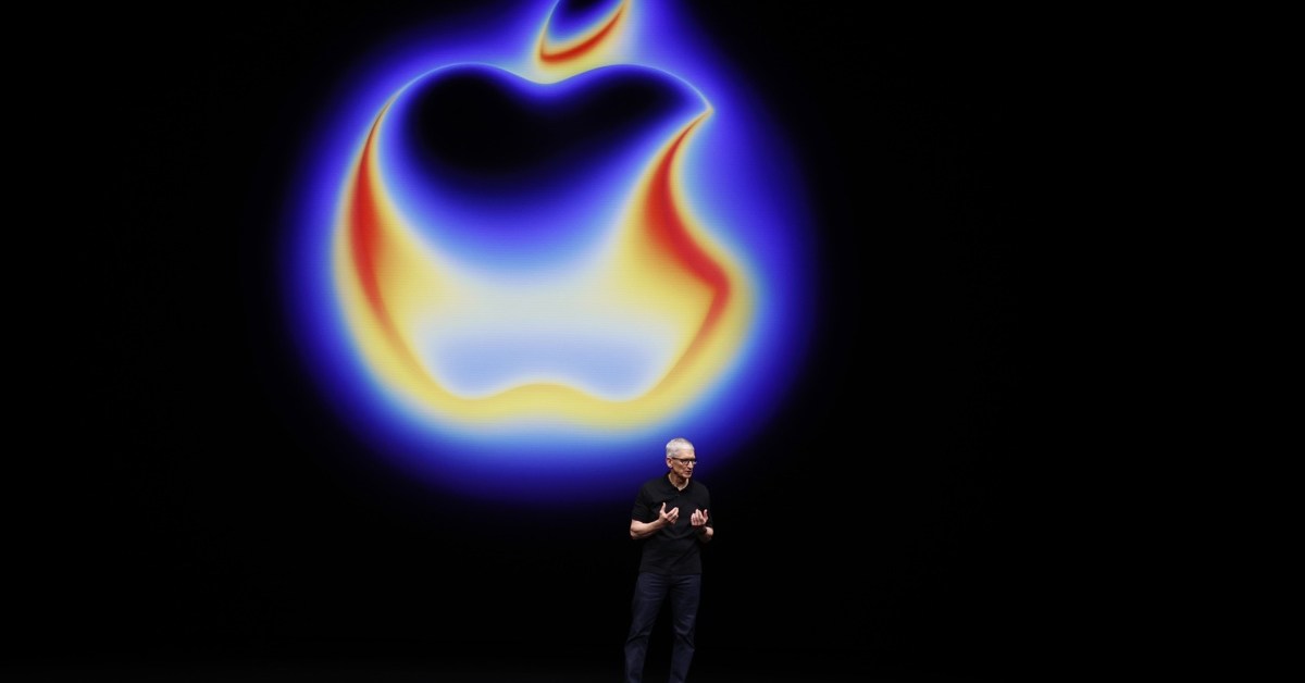 Presenta Apple los iPhone 17 y mantiene los precios de sus modelos pese a aranceles