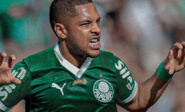 Quién es Vitor Roque, la figura de Palmeiras que jugó en Barcelona: su historia