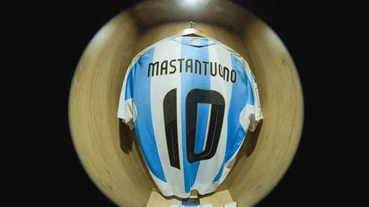 Franco Mastantuono usa la 10 de la Selección Argentina ante la ausencia de Messi
