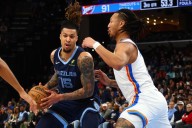 Deadspin | Grizzlies' Brandon Clarke set for knee procedure