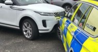 Stolen Land Rover rams police car in Glasgow as cops hunt suspects on the run