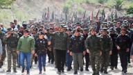 Venezuela desplegó milicias y lanzó amenazas a Estados Unidos en medio de tensiones por presencia militar en el Caribe