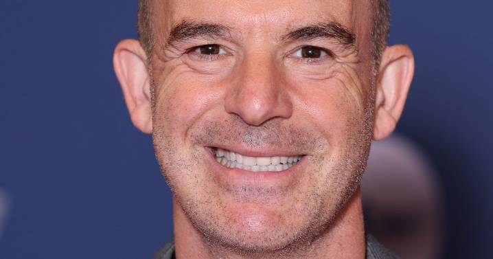 Martin Lewis shares key message over 'cold calling' and strange knocks on the door