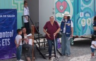 Acercan servicios médicos y profesionales a la colonia San Francisco