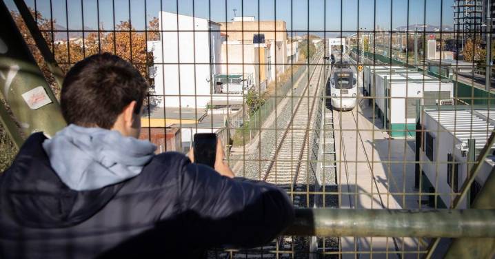 La mesa de la integración del tren en Granada entra en una nueva fase: el futuro del ramal de Moreda, la variante y el Aeropuerto