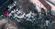 Infamous 'trash house' once again surrounded by garbage in LA