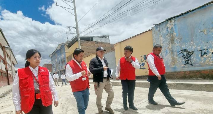 Contralor dirige operativos a obras públicas en la región Junín