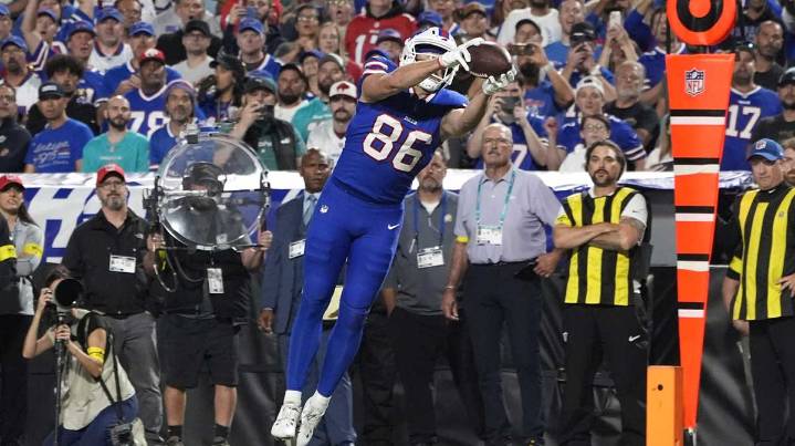 Bills’ Dalton Kincaid gets real about Josh Allen’s impact after taming Dolphins