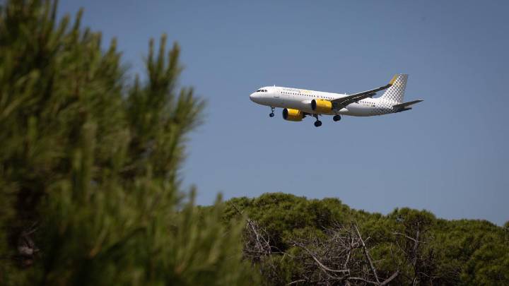 Vueling estrena una nueva ruta nacional que conecta con Barcelona