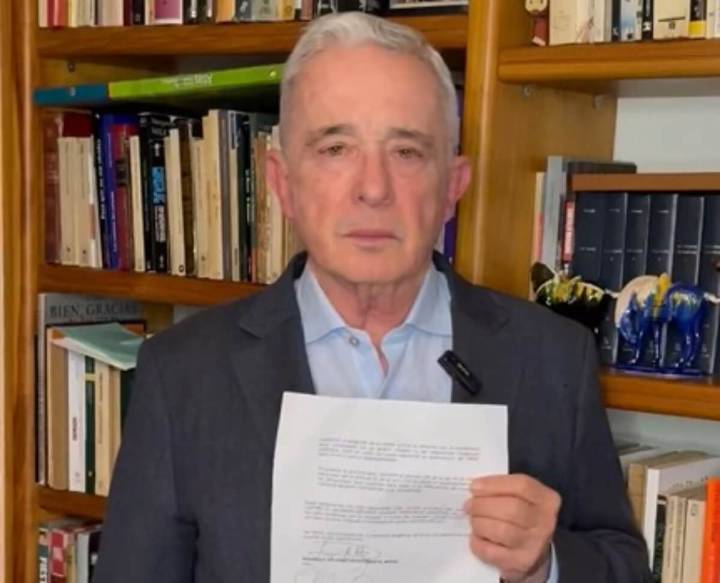 Uribe será candidato al Senado del Centro Democrático