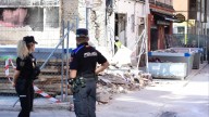 La Policía reactiva la búsqueda de una posible segunda víctima bajo los escombros de la explosión de Vallecas