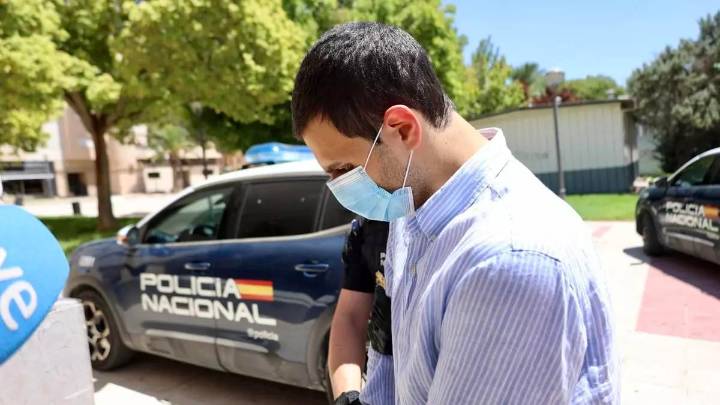 Sale de prisión el investigado por la muerte de su padre en Molina de Segura