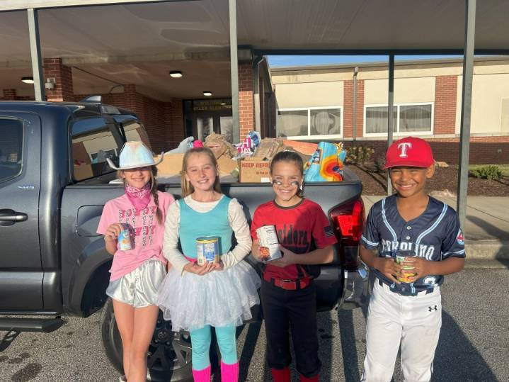AIM needs your donations, offers ways to give to community ahead of holidays