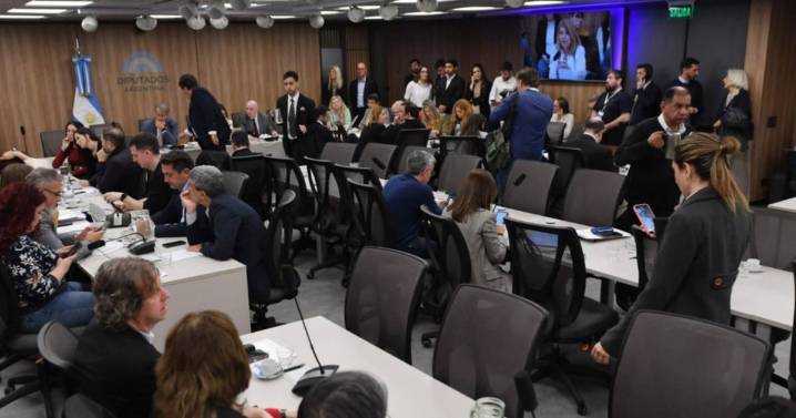Diputados: exigen a Caputo por el presupuesto