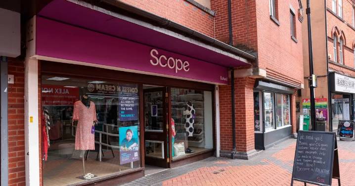 High street chain bosses ‘very sad’ to announce six more store closures