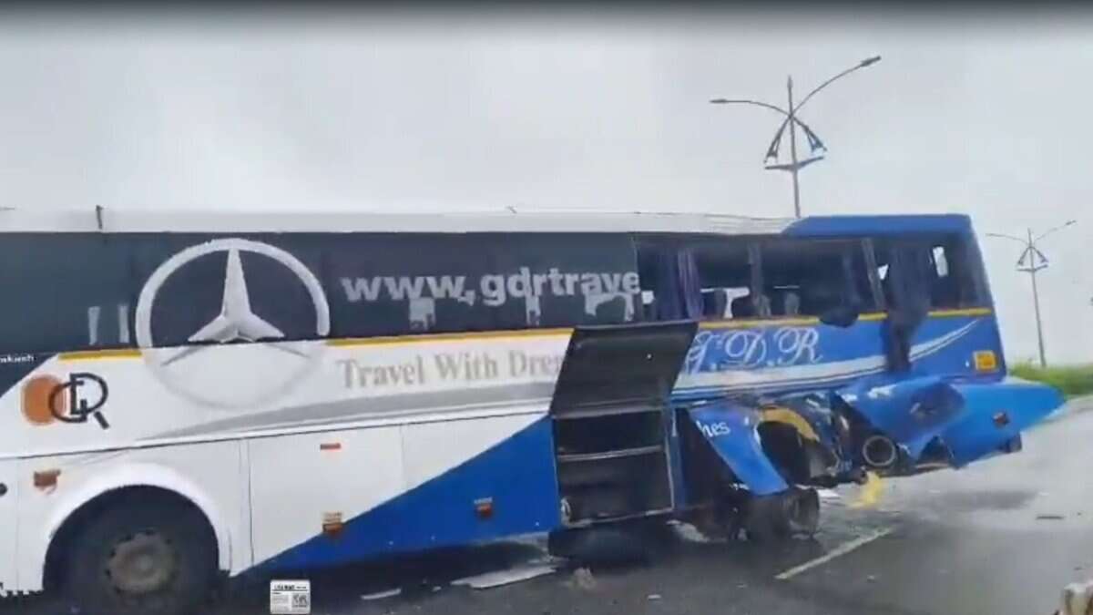 Travel bus collides with lorry in Telangana’s Nizamabad, 9 injured