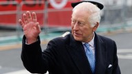 Carlos III y su hijo Enrique toman el té en su primera reunión en 19 meses