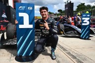 Cadillac busca a Jak Crawford como piloto reserva para acompañar a Checo Pérez