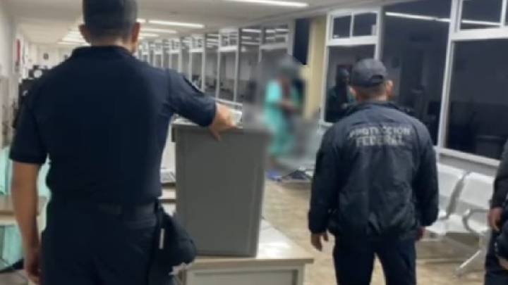 Paciente con presunto brote psicótico atenta contra su vida en clínica del IMSS en Torreón