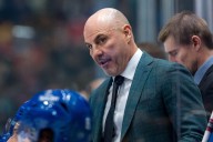 Rick Tocchet's view of the Flyers — 'That crest is everything'