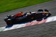 F1: Verstappen roza la perfección con una 'pole' de récord en Monza