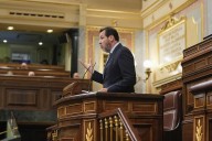 Puente asegura que se está buscando una "solución de urgencia" para recuperar los Avlo entre Madrid y Barcelona: "Necesitamos trenes"