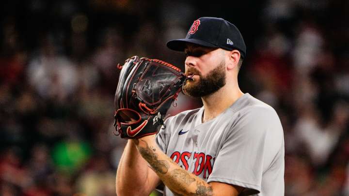 Lucas Giolito doesn’t appear to have structural damage in elbow but unlikely to pitch in postseason