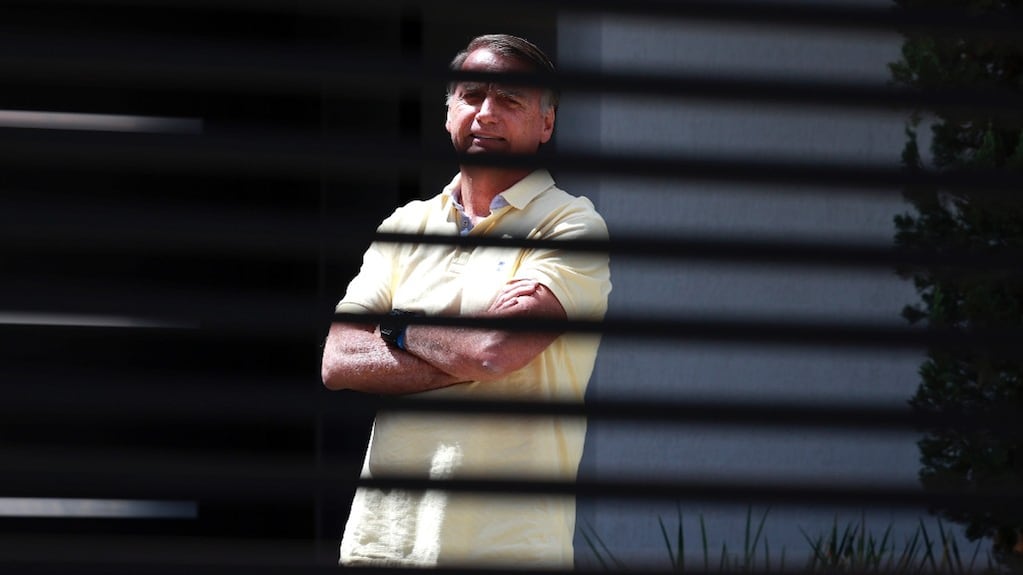 La defensa de Bolsonaro aseguró que es imperiosa su absolución en la causa por el intento de golpe de Estado