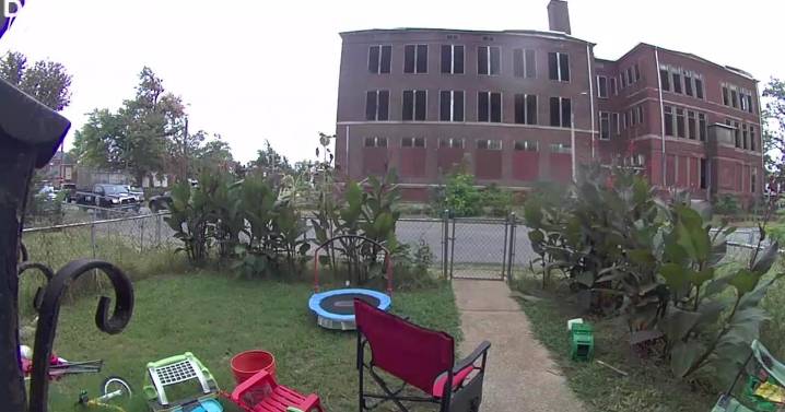 Police video of St. Louis alderwoman sideswiping vehicle