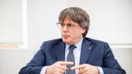 El problema para Puigdemont tras caer la cesión en inmigración: su influencia en el Gobierno se tambalea