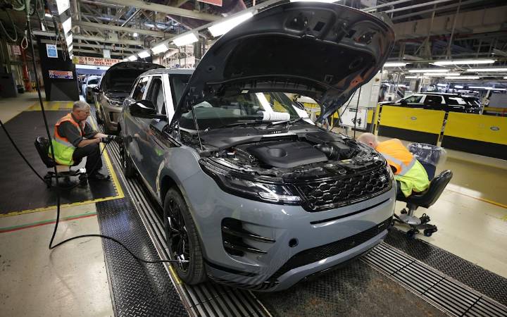 Jaguar Land Rover rescatado con un préstamo de £ 1.5 mil millones