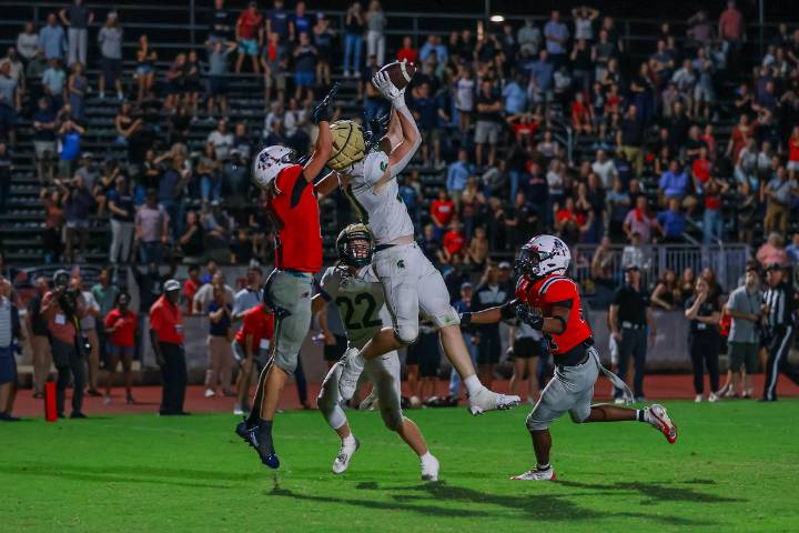 Relive Mountain Brook football's viral moment