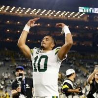 Love, Kraft star as Packers cruise past Commanders 27