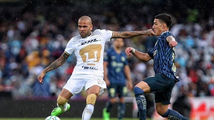 Dani Alves deberá pagarle a Pumas tras fallo del TAS