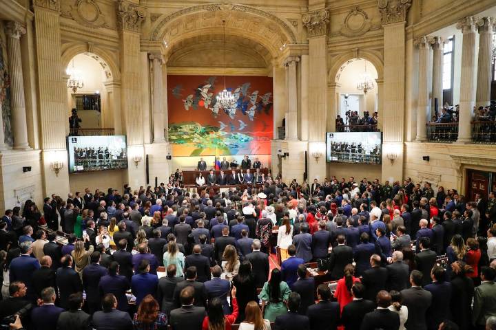 Petro pidió renuncia a tres de sus ministros: Así reaccionaron desde el Congreso