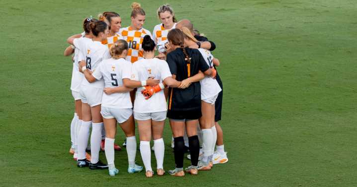 #4 Tennessee Lady Vols stay perfect on season with 3-0 shutout over Western Carolina Catamounts