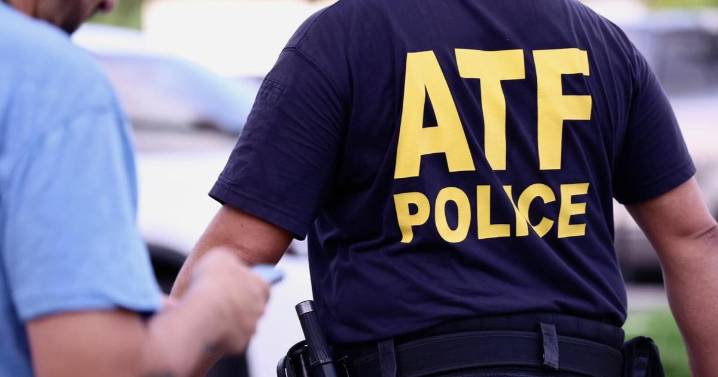 ATF asume custodia de un hombre de 28 años detenido con drogas y armas en Ponce