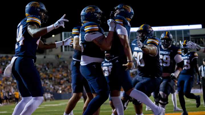 UTEP pulls away in second quarter against Tennessee