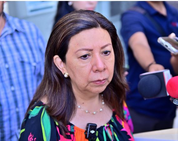 Estudiante atropellada y que cayera del puente de la Glorieta Bocanegra, evoluciona favorablemente: FGE
