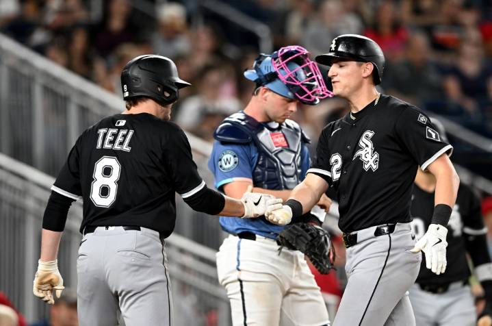 Chicago White Sox: Colson Montgomery's home run keys 10