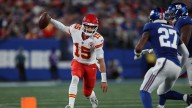 Sunday Night Football: Chiefs lead Giants 9