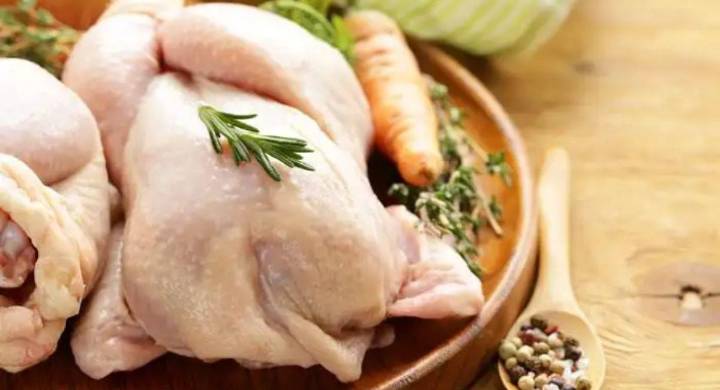 La donación de miles de raciones de pollo beneficiara a niños y niñas en riesgo de desnutrición en Colombia