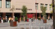 Presunto intento de secuestro de una madre y su hijo en el parking de la Plaza de las Bodegas de Chiclana