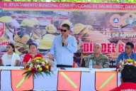 Destituyen a mandos policiacos y piden revocación del alcalde tras segundo caso de muerte de una mujer en separos de Salina Cruz