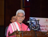LG Sinha lauds Yuva Shakti of J&K, asks them to be a catalyst for change
